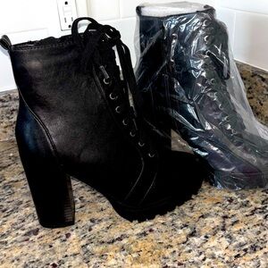 Soda Booties with reinforced sole